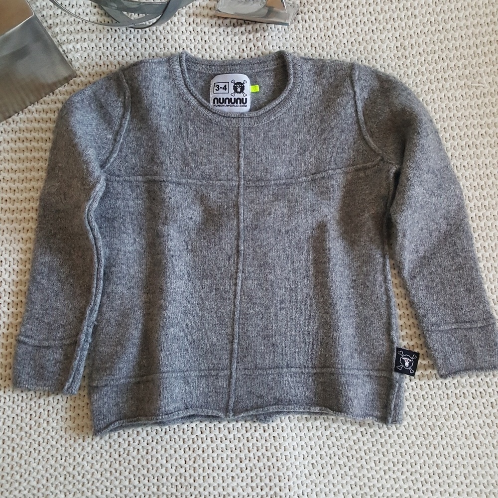 Nununu Quilt Gray Unisex Sweater Size 3-4